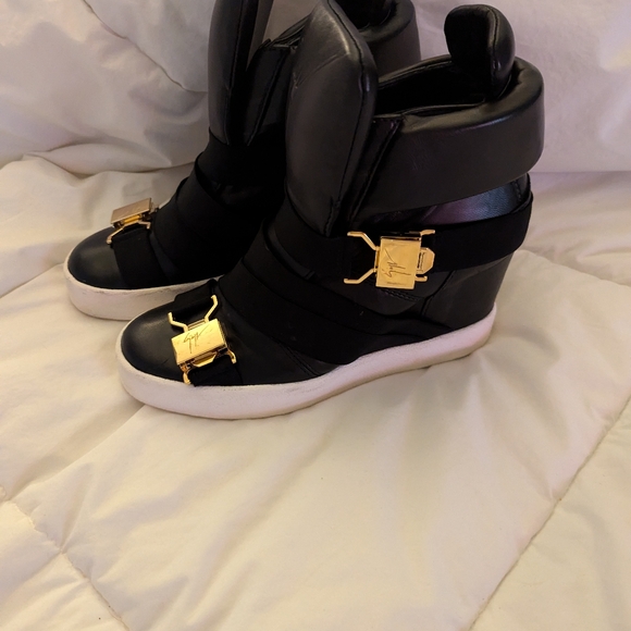 Giuseppe Zanotti Black Leather size9 - Picture 8 of 16